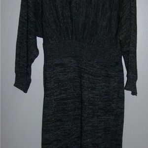 Super Trendy Black
& Gray 3/4 Sleeve Dress
